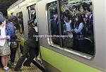 Click image for larger version.&nbsp;

Name:	Tokyo train.jpg&nbsp;
Views:	536&nbsp;
Size:	10.3 KB&nbsp;
ID:	167277