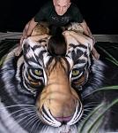 Click image for larger version. 

Name:	Tiger-Body-Art-Optical-Illusion.jpg 
Views:	238 
Size:	10.8 KB 
ID:	125947